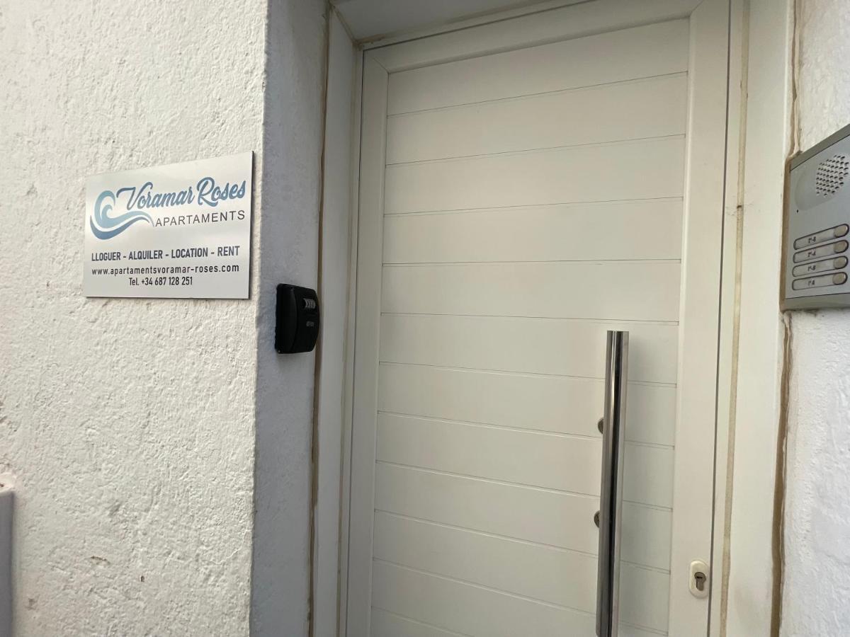 Apartaments Voramar Roses Exteriér fotografie